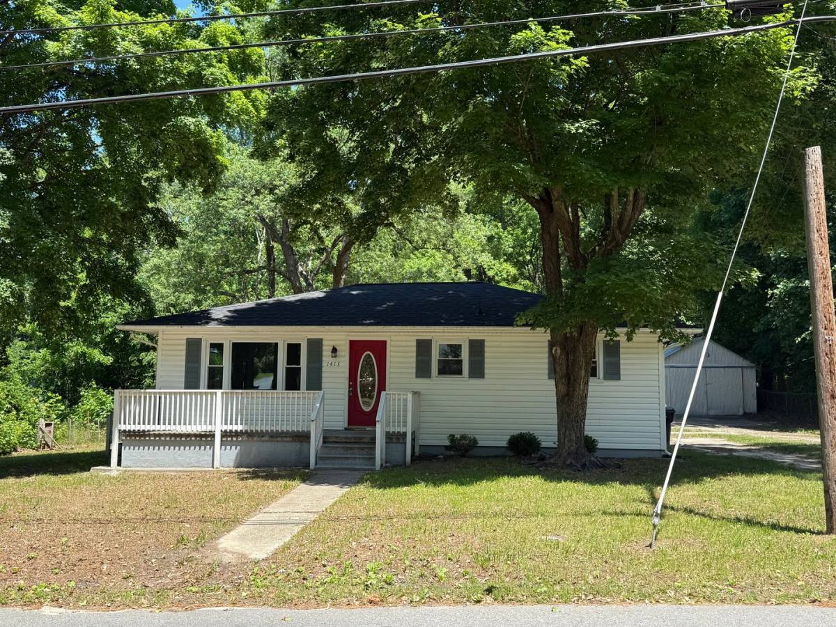 House for rent at 1413 Lee Lane, Hopewell, VA 23860