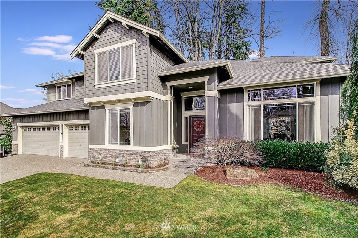 House for rent at 252 247th Place NE, Sammamish, WA 98074
