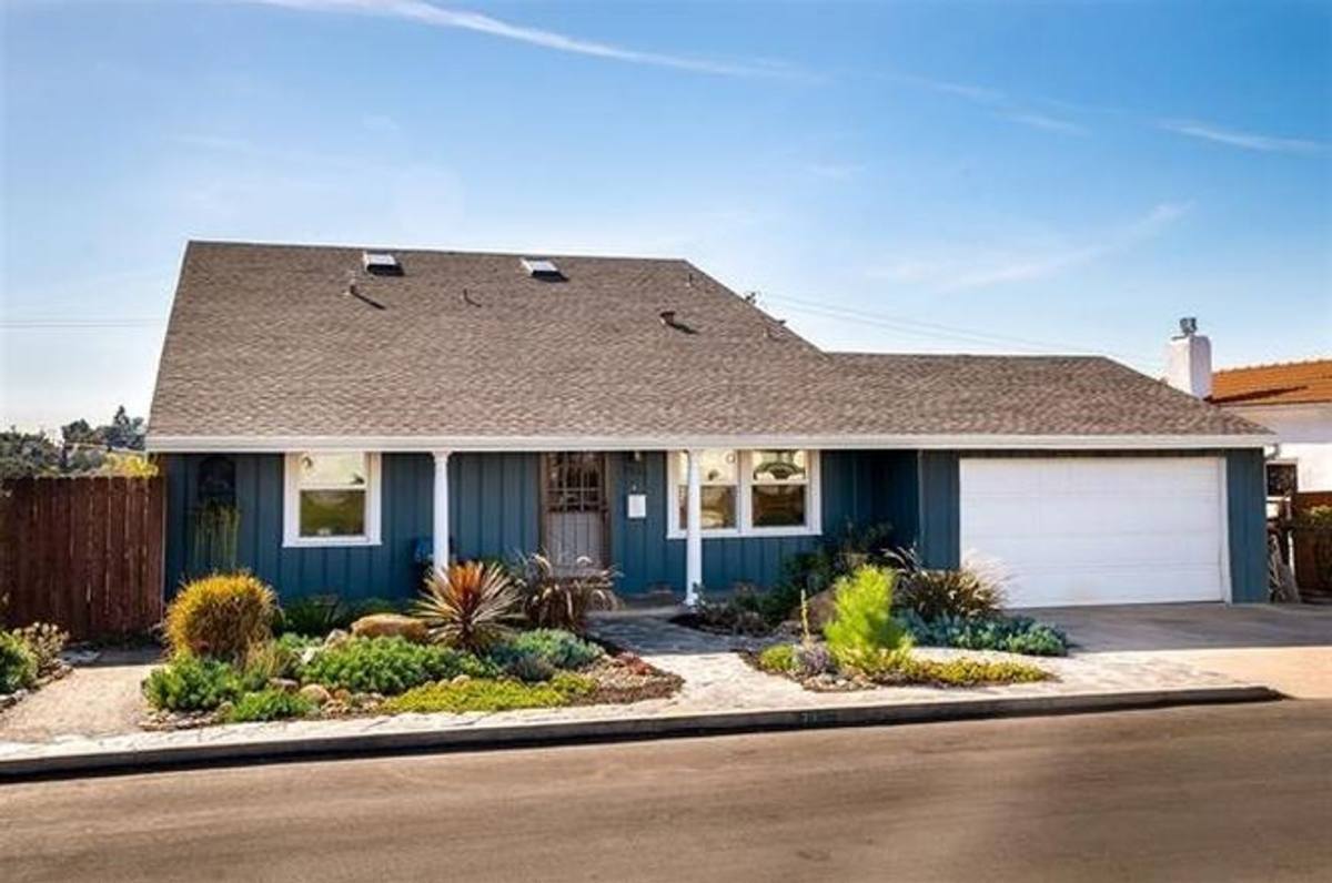 House for rent at 7337 W Point Ave, La Mesa, CA 91942