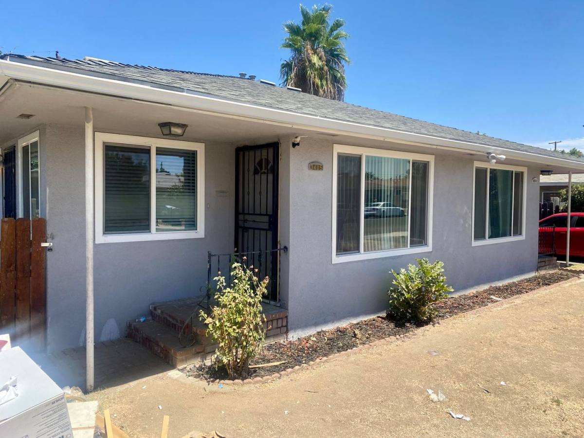 Apartment for rent at 3415-3417 E Terrace Ave, Fresno, CA 93703