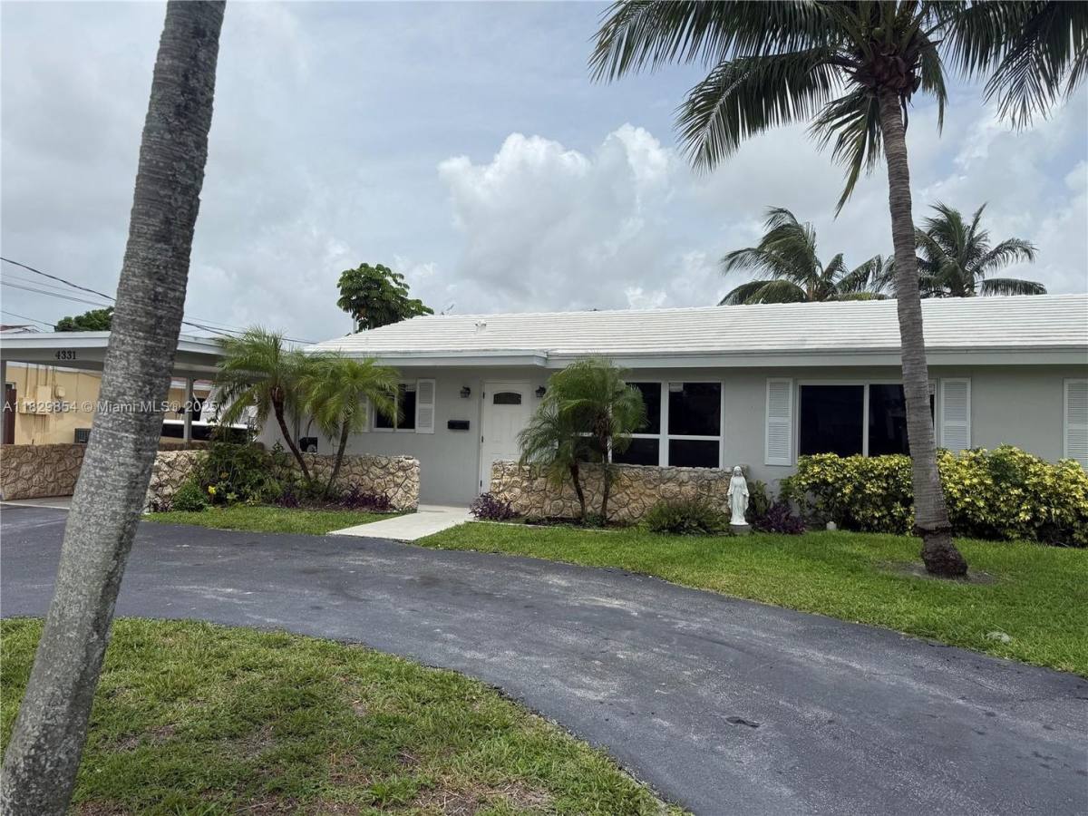 House for rent at 4331 NW 10th St, Pompano Beach, FL 33066