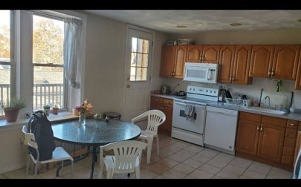 Condo for rent at 154 Harvard St #7, Brookline, MA 02446