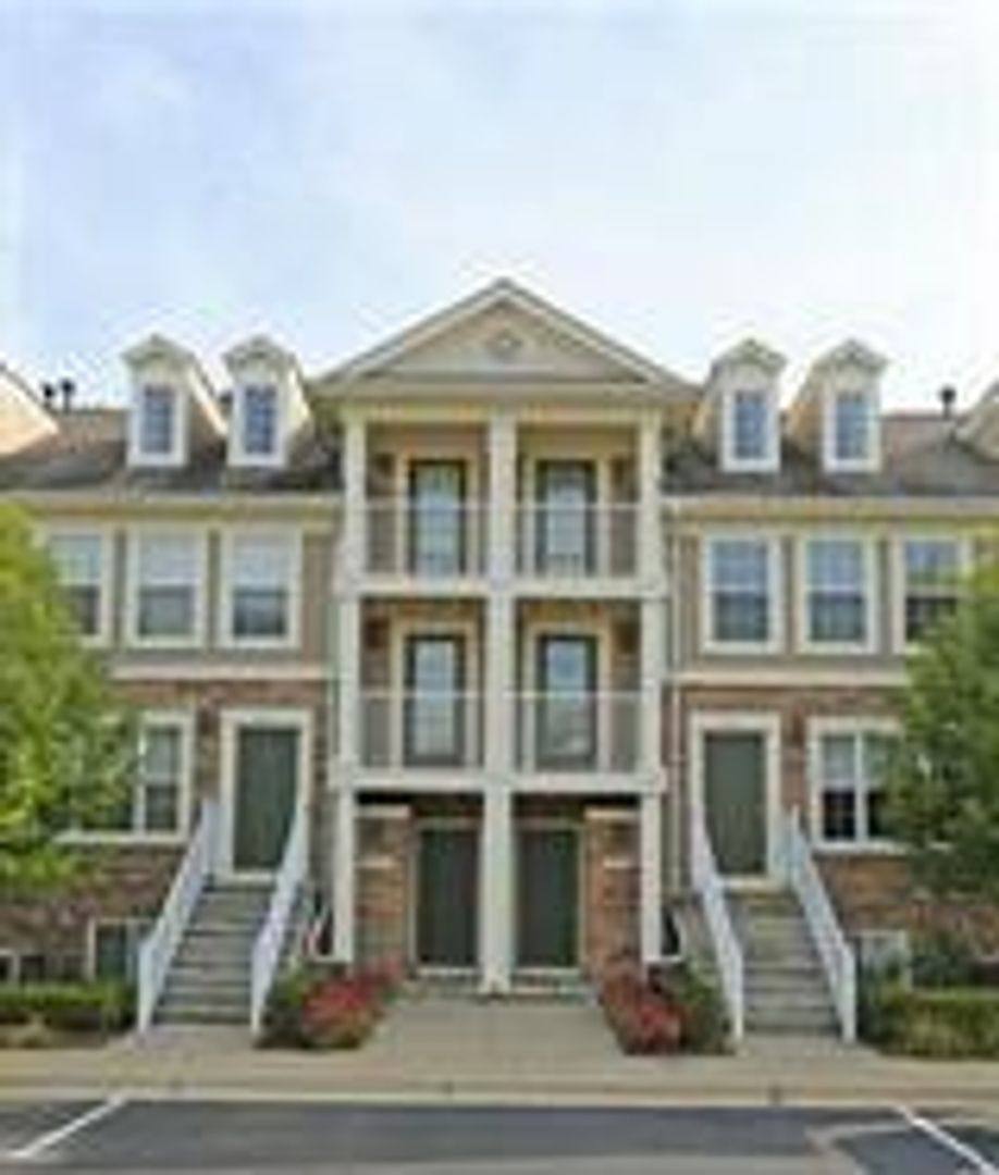 Townhouse for rent at 1144 Faulkner #7, Troy, MI 48083