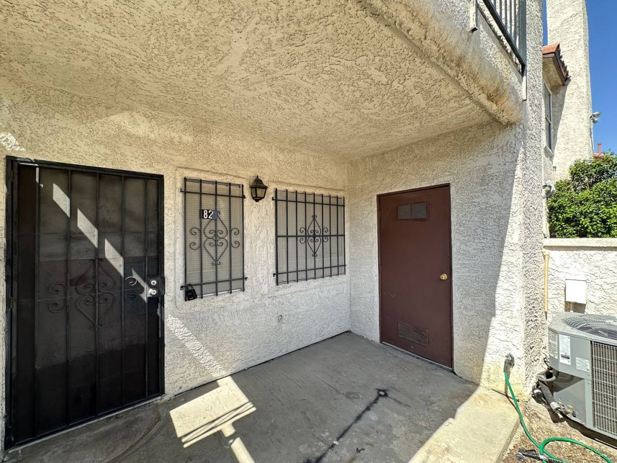 Condo for rent at 3924 Aquamarine Way, Las Vegas, NV 89103