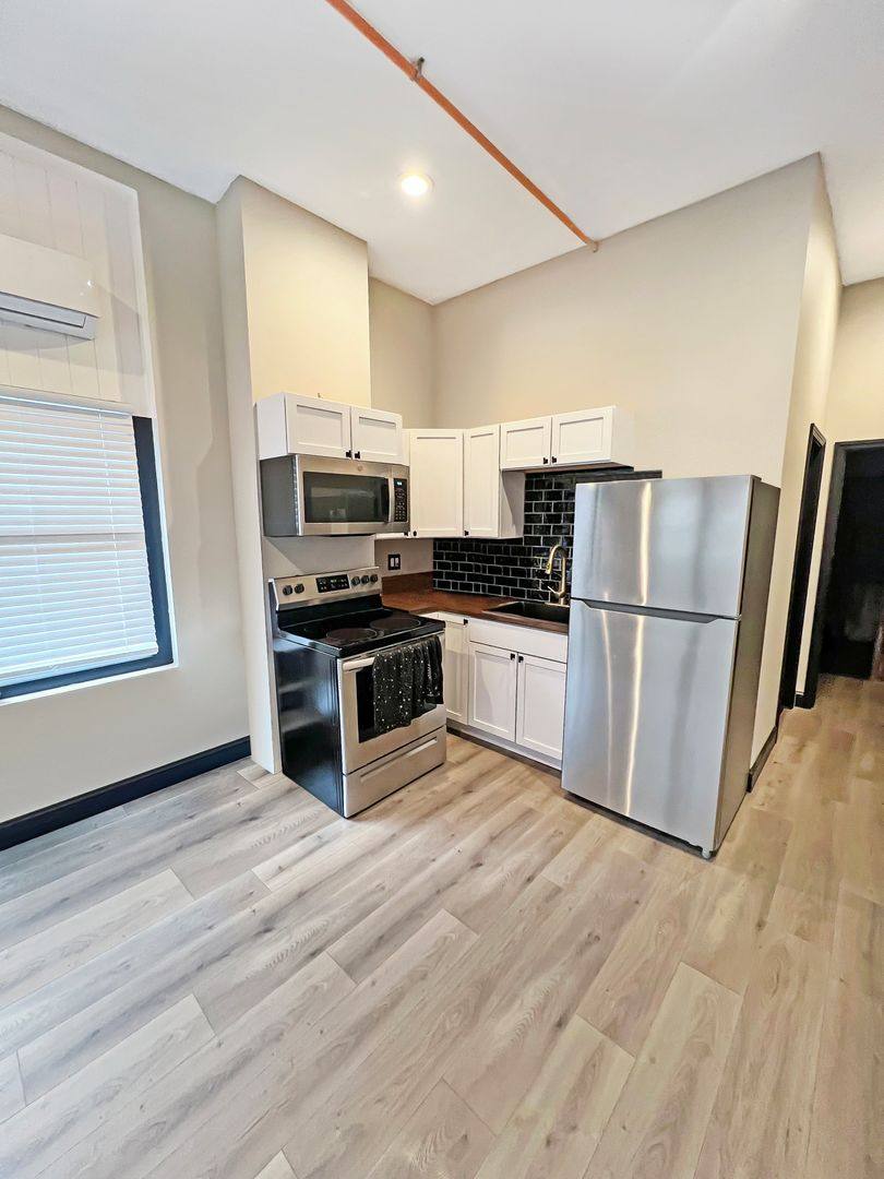 Apartment for rent at 7 Ave D, Johnson City, NY 13790