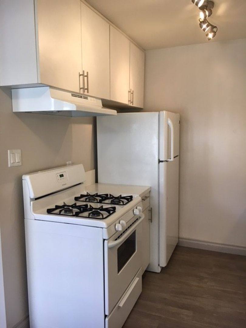 Apartment for rent at 363-365 H St, Chula Vista, CA 91910
