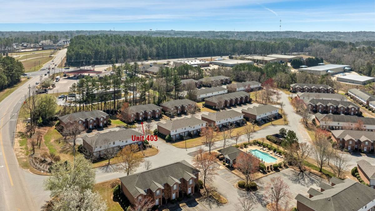 Apartment for rent at 1477 N Donahue Dr, Auburn, AL 36830