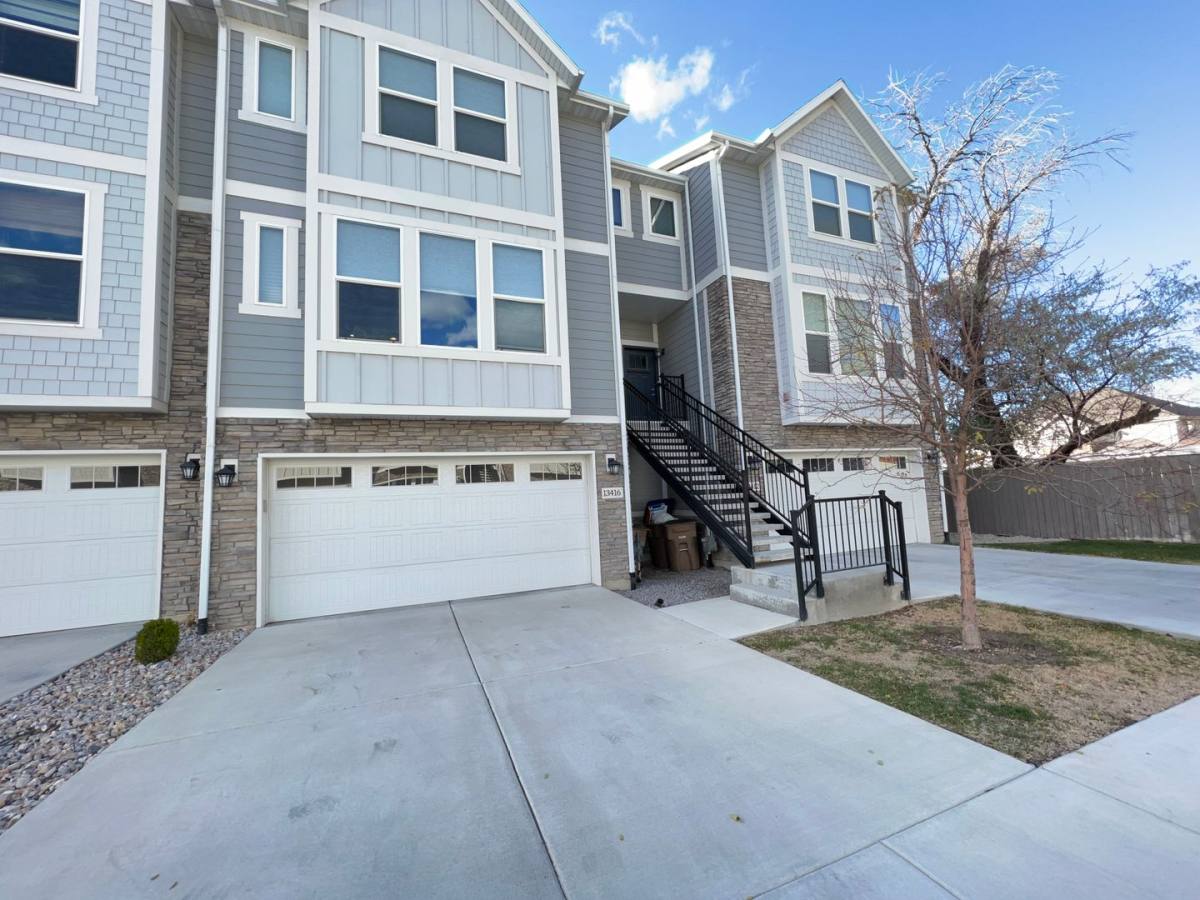 Townhouse for rent at 13416 S Purple Ash Lane, Draper, UT 84020