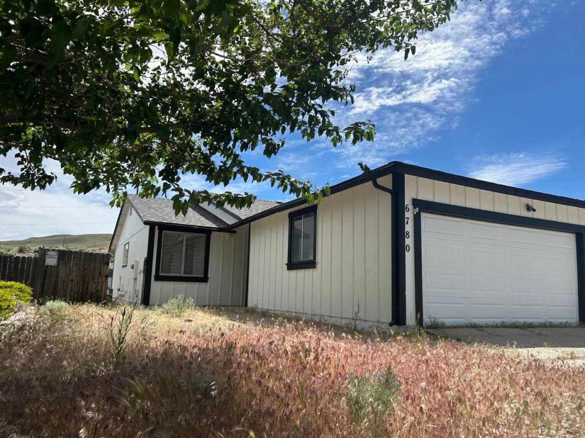 House for rent at 6780 Peppermint Dr, Reno, NV 89506
