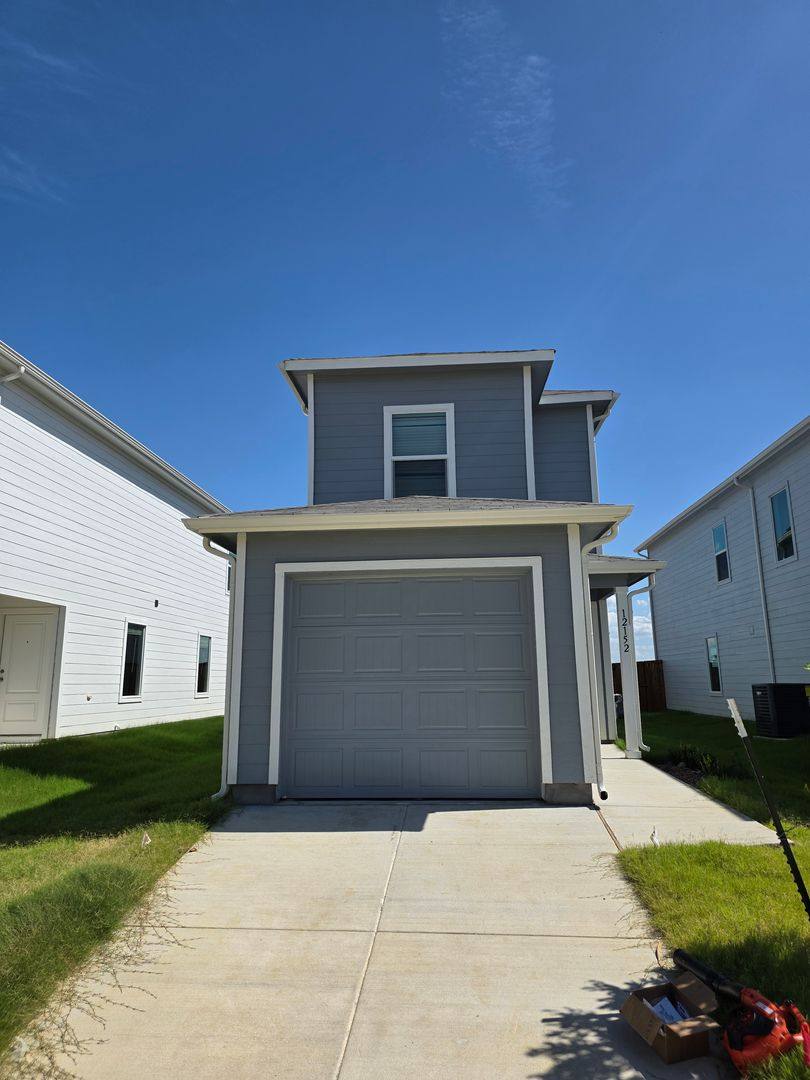 House for rent at 12152 Morgan Dr, Aubrey, TX 76227