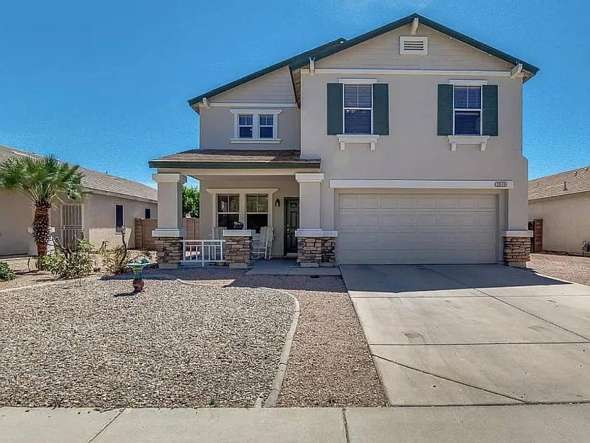 House for rent at 2619 W Jasper Ave, Apache Junction, AZ 85120