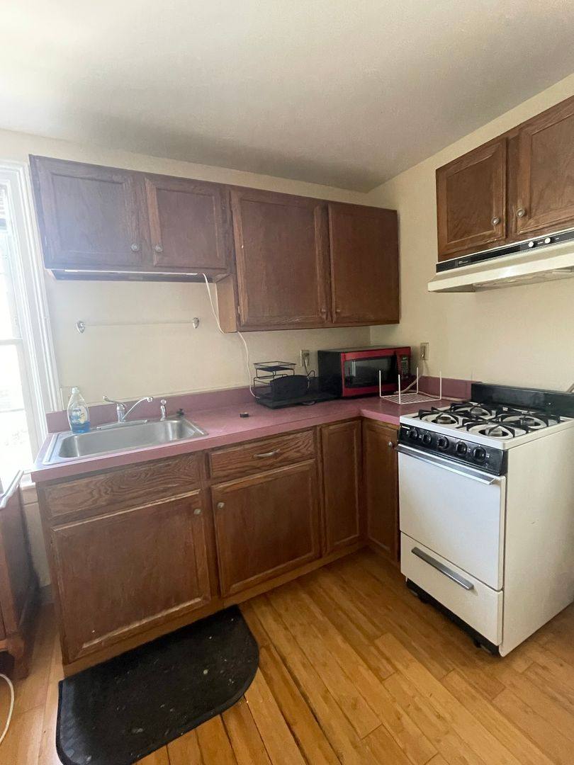 Apartment for rent at 113 Elmwood Ave, Burlington, VT 05401