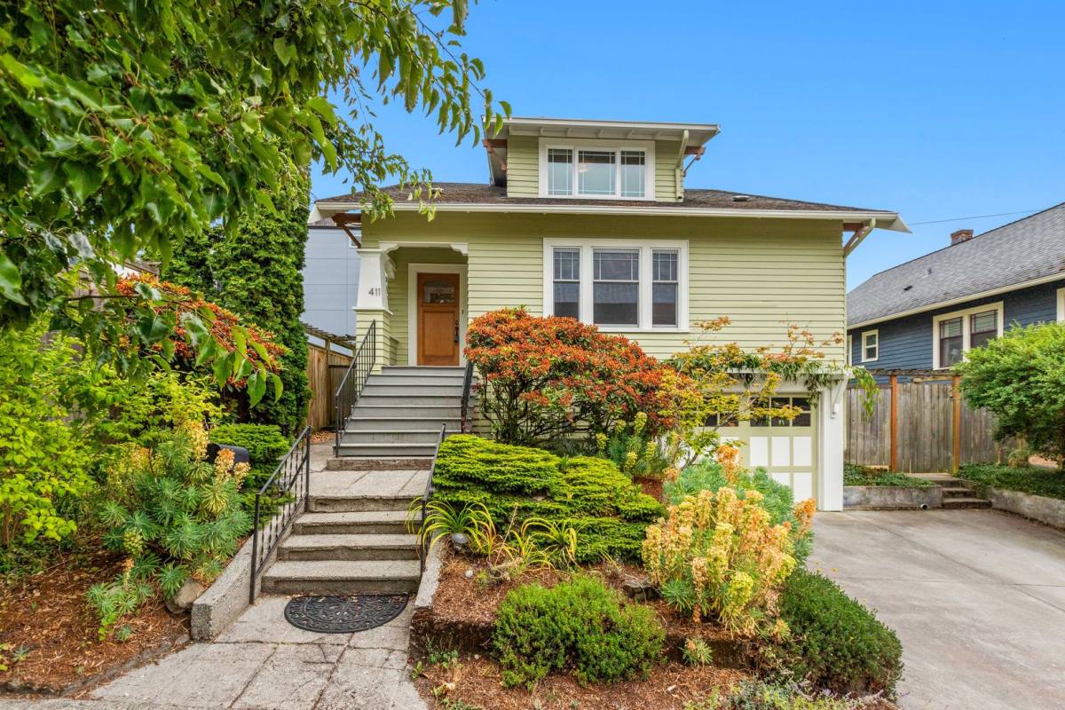 House for rent at 411 NW 56th St, Seattle, WA 98107