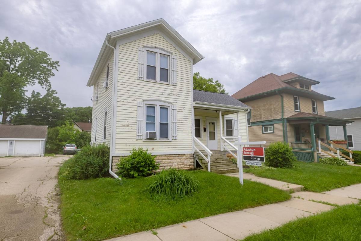 Apartment for rent at 274 E 1st St, Fond Du Lac, WI 54935
