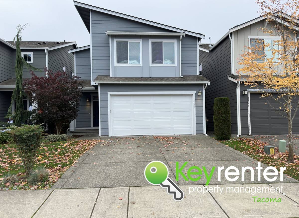 House for rent at 11538 174th St E, Puyallup, WA 98374