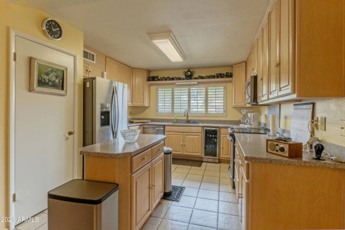 Townhouse for rent at 2107 W Marlette Ave, Phoenix, AZ 85015