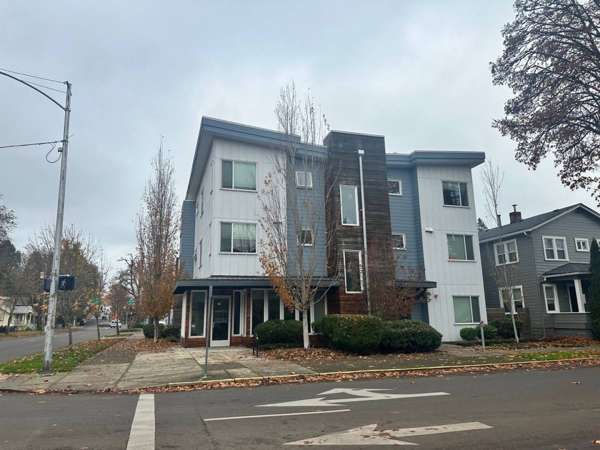 Apartment for rent at 491 W 8th Ave, Eugene, OR 97401