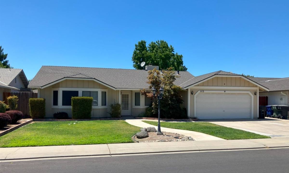 House for rent at 1113 Wildflower Dr, Modesto, CA 95355