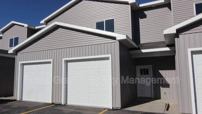 Townhouse for rent at 655 Ruby Circle #204, Shelley, ID 83274