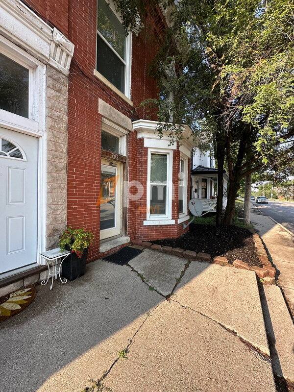 Apartment for rent at 509 E Commercial Ave #7, Lowell, IN 46356