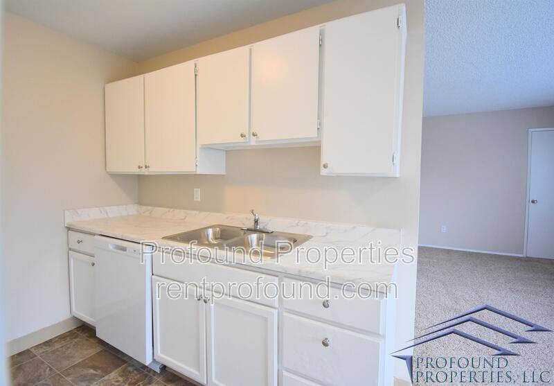 Apartment for rent at 702 NE 99th Ave #5, Portland, OR 97220