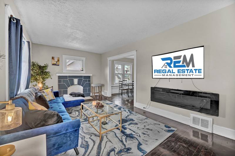 Apartment for rent at 2034 W 99th St #2, Cleveland, OH 44102