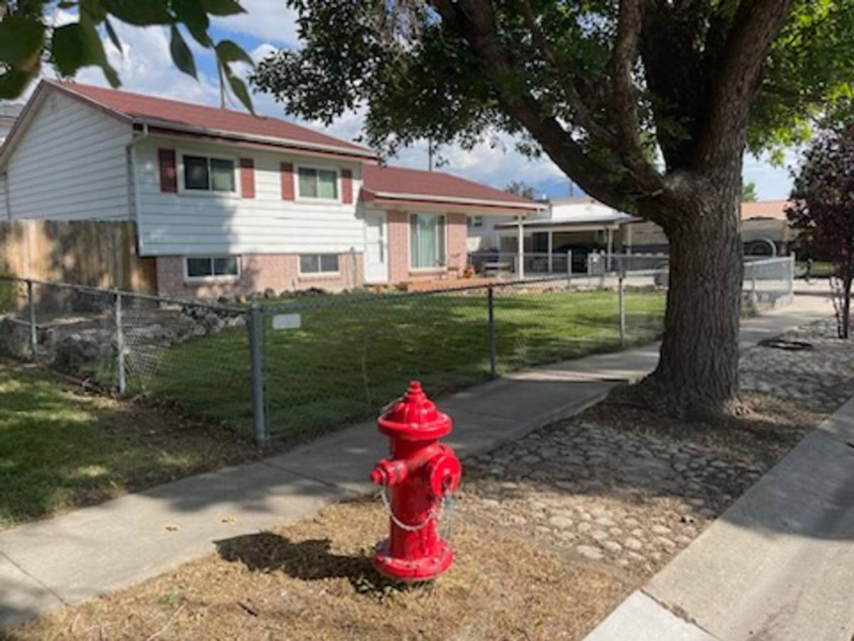 Apartment for rent at 4663 S Namba Way, Salt Lake City, UT 84107