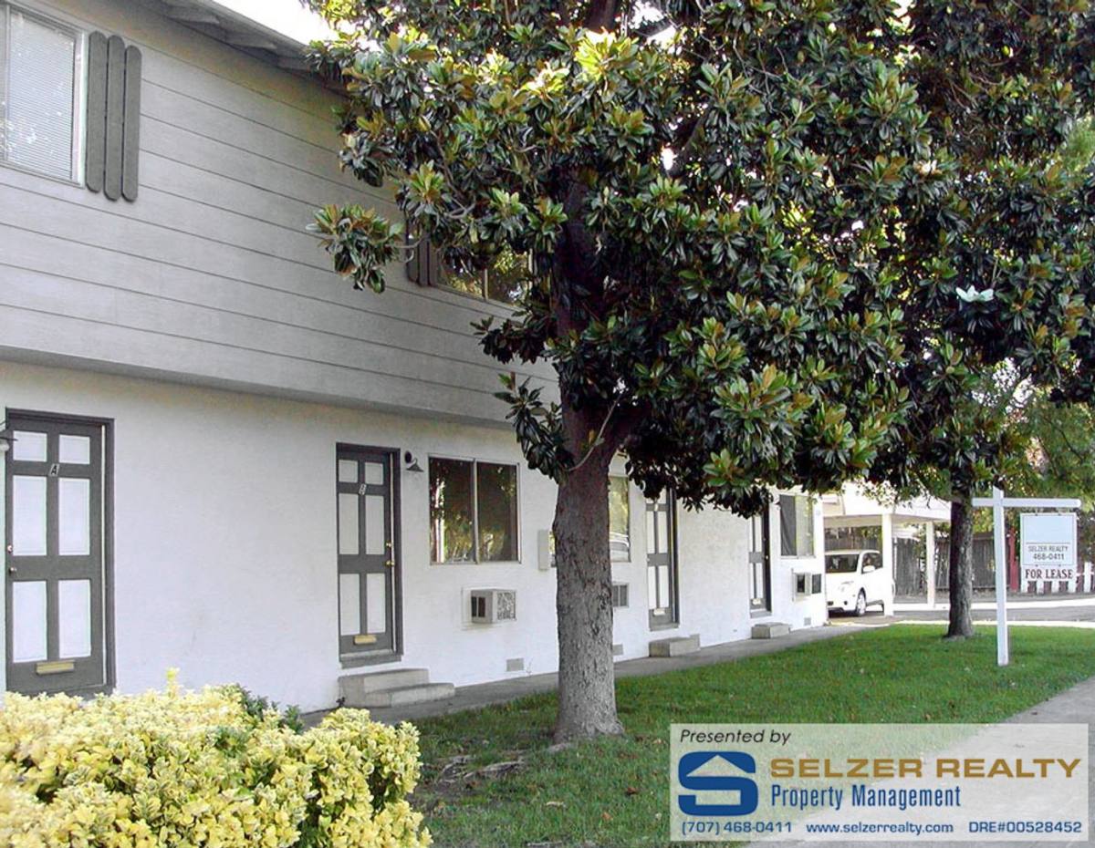 Apartment for rent at 1119-1125 S Dora St, Ukiah, CA 95482