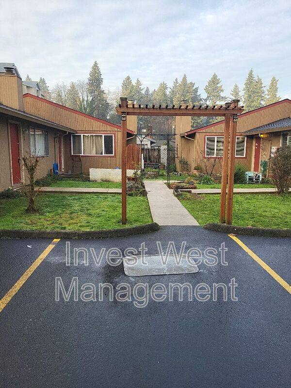 Apartment for rent at 2815 E 19 St #I, Vancouver, WA 98661