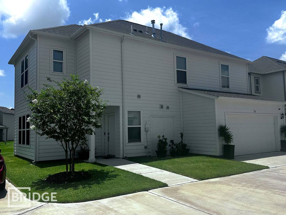House for rent at 75 Fern Court, Lake Jackson, TX 77566