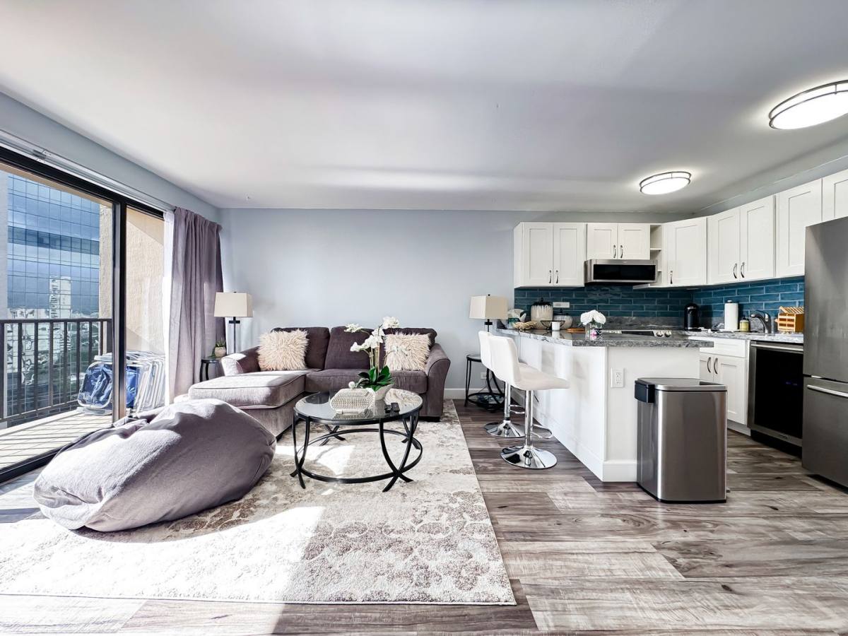 Condo for rent at 2140 Kuhio Ave, Honolulu, HI 96815