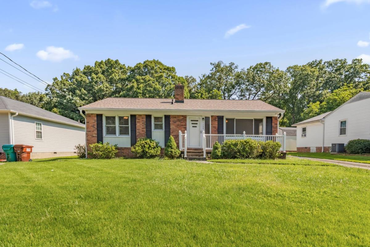 Apartment for rent at 1125 Countryside Dr, High Point, NC 27265
