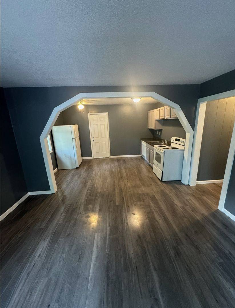 Apartment for rent at 917 Mays Rd, Jonesboro, AR 72401