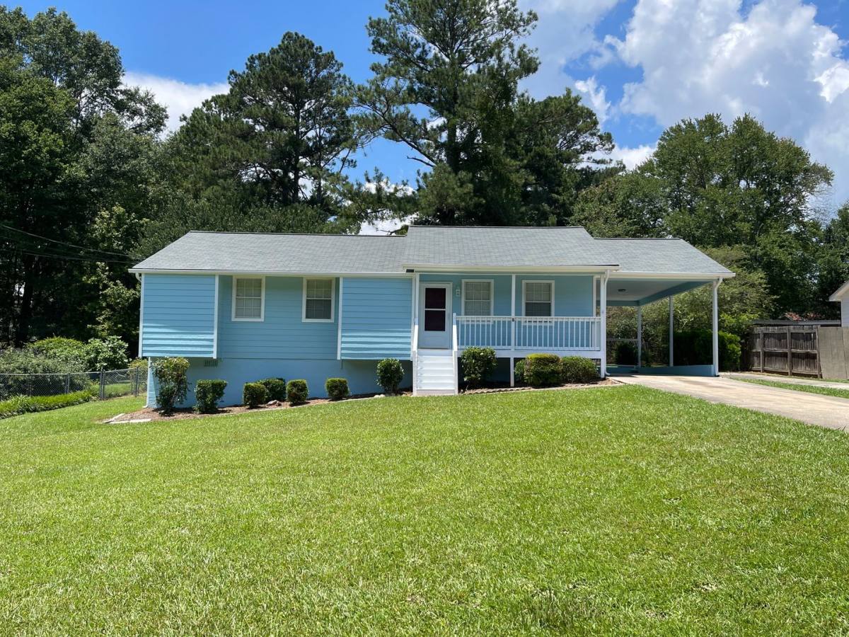 House for rent at 7787 Melanie Dr, Douglasville, GA 30134