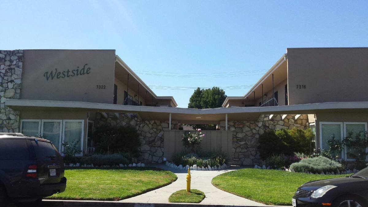 Apartment for rent at 7316 - 7322 Neo St, Downey, CA 90241