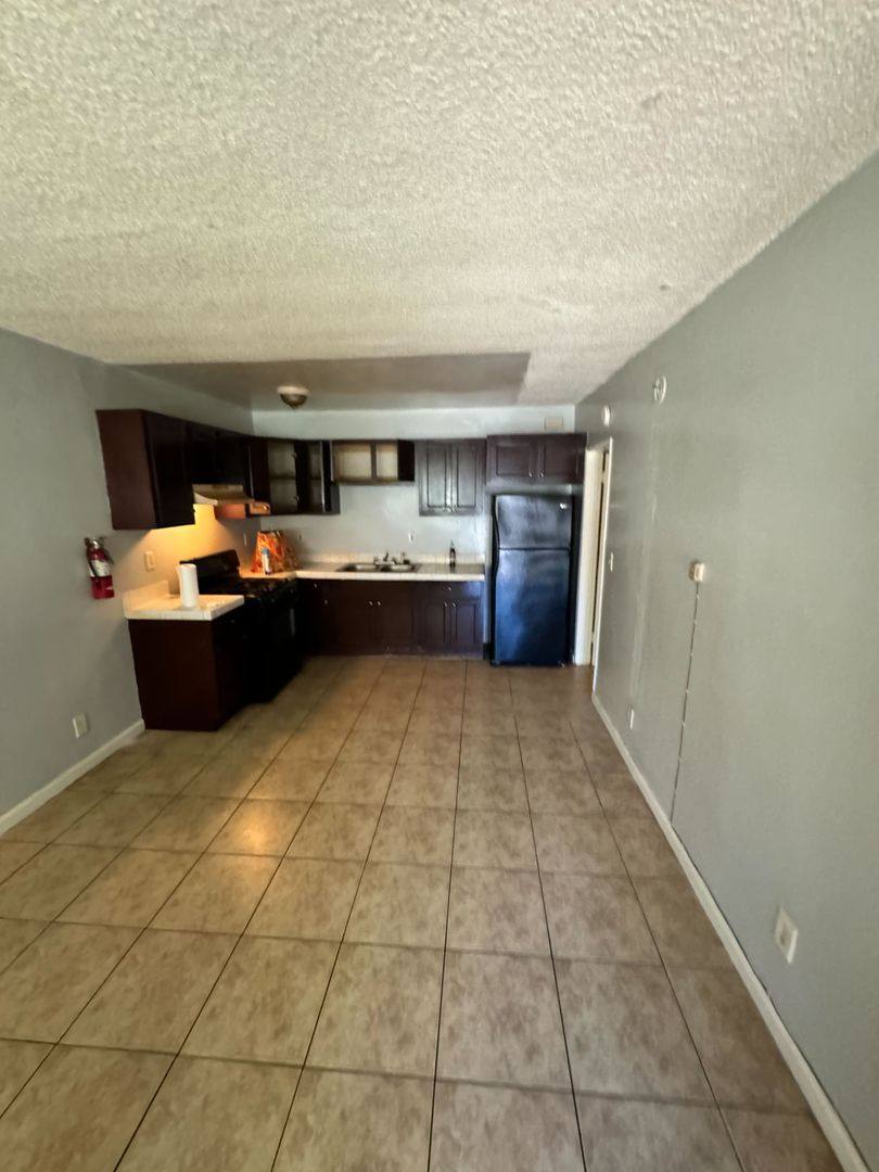 Apartment for rent at 11254 S Berendo Ave, Los Angeles, CA 90044