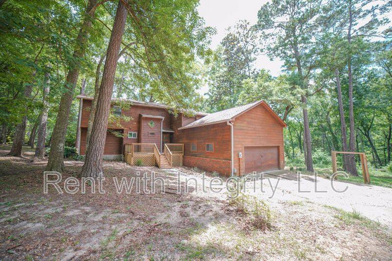 House for rent at 2020 Cynthia Dr, Tallahassee, FL 32303