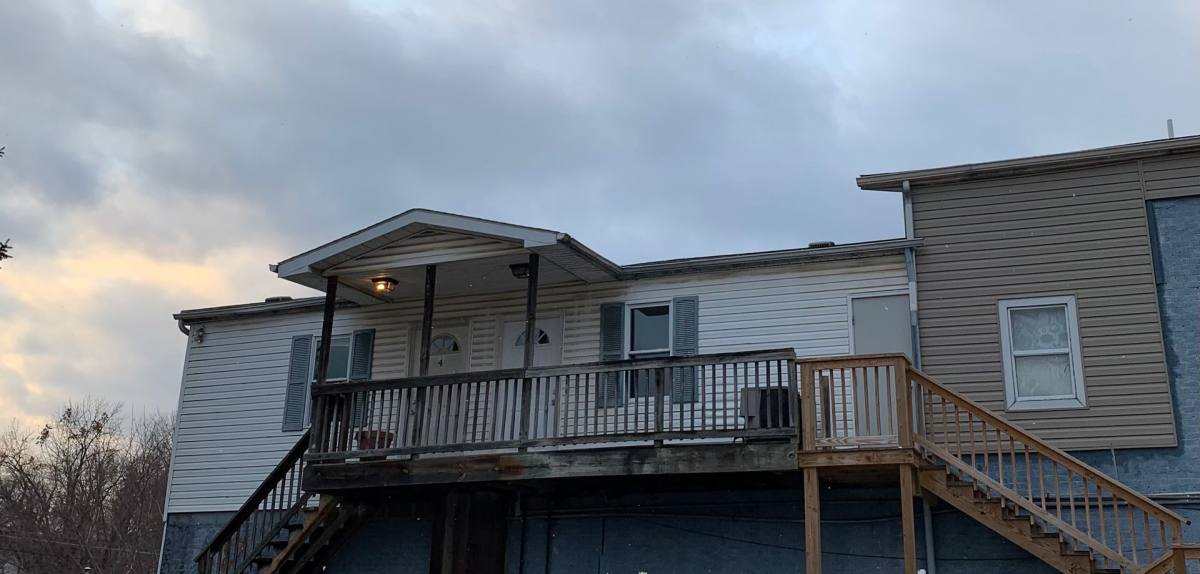 Apartment for rent at 10045 16th St, Parkersburg, WV 26101