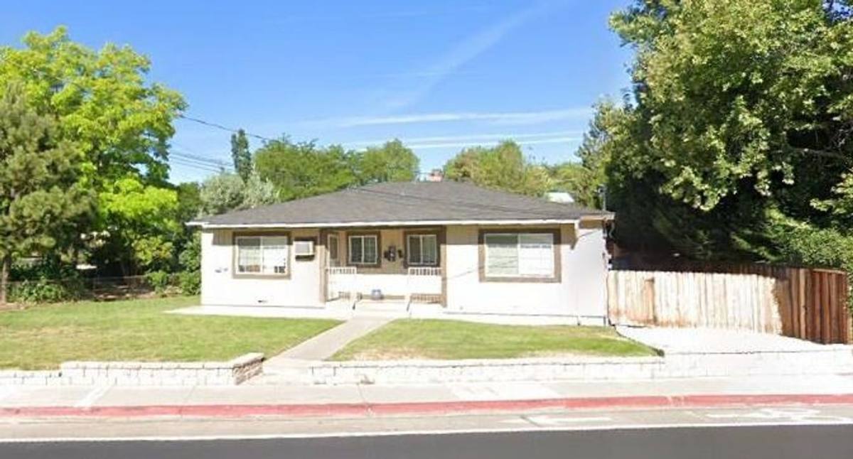 Apartment for rent at 1101 N Sierra St, Reno, NV 89503