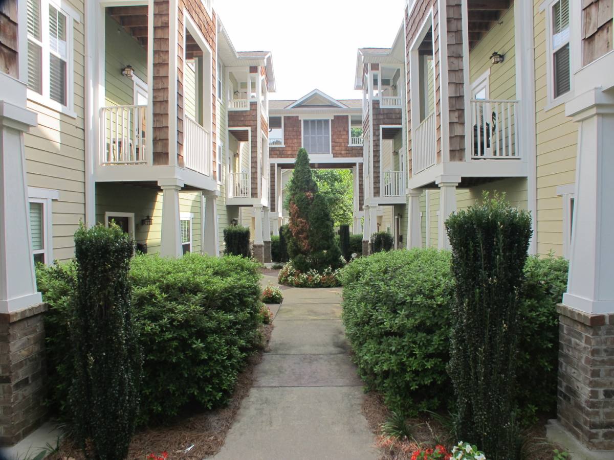 Townhouse for rent at 1733 Matheson Ave #G, Charlotte, NC 28205
