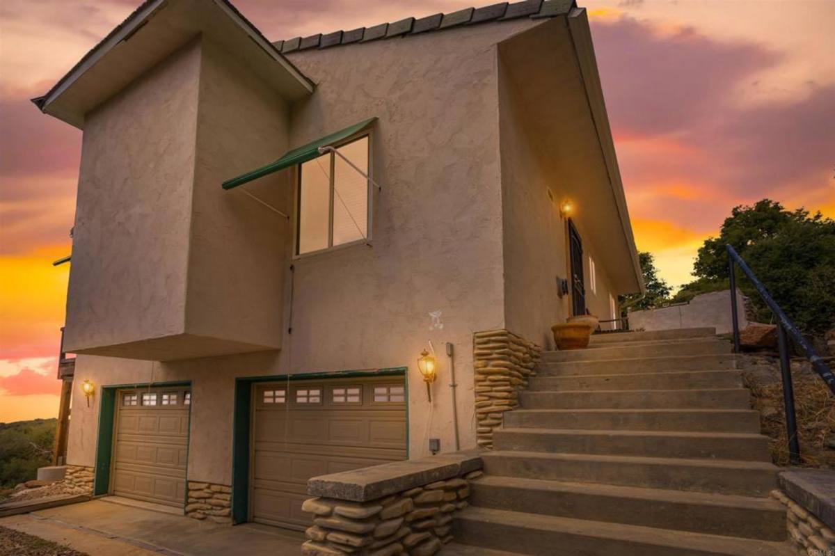 House for rent at 7430 Millwood Dr, Julian, CA 92036