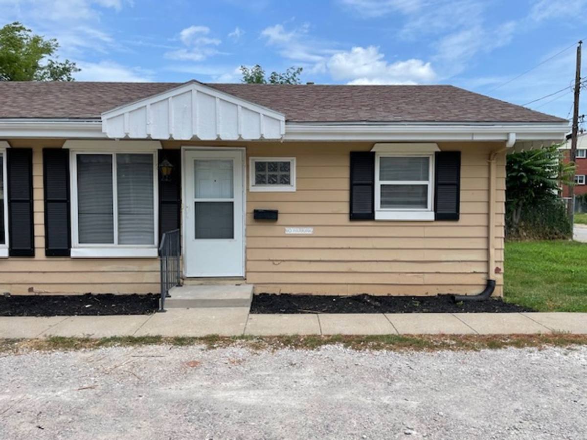 Apartment for rent at 4312-43125 Pearl St, Kansas City, KS 66103
