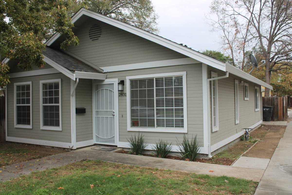 House for rent at 2831 32nd St, Sacramento, CA 95817