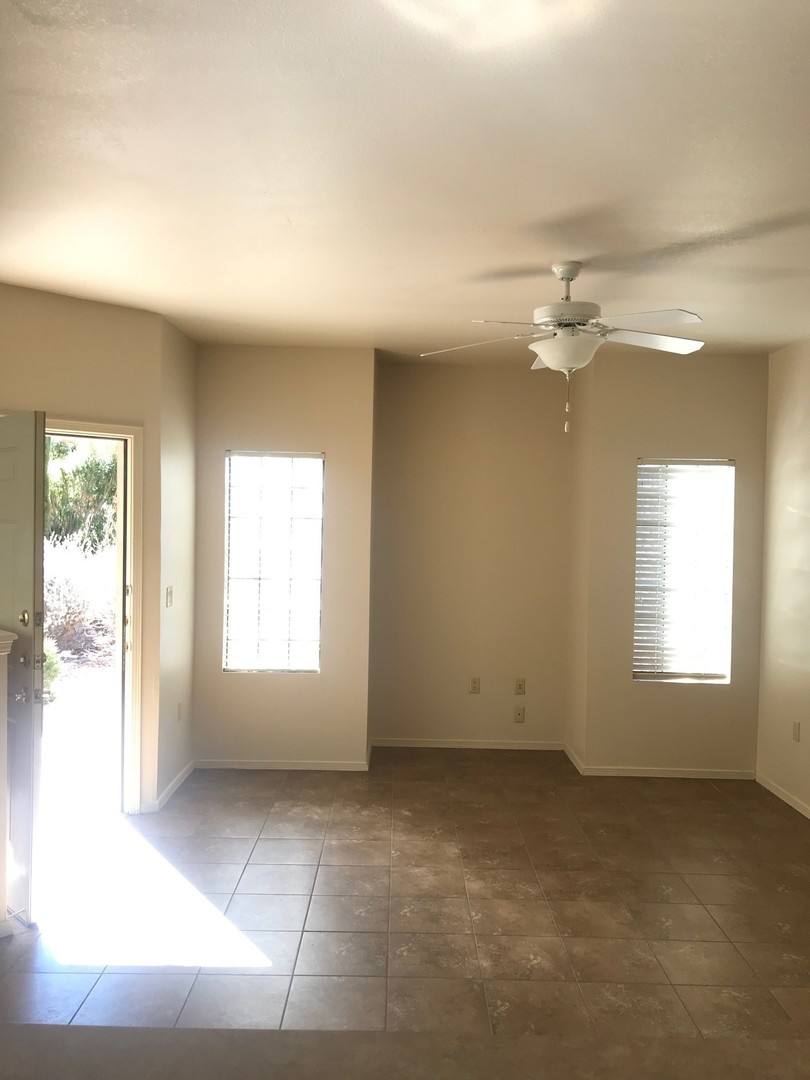 Apartment for rent at 1151 N Roadrunner Parkway, Las Cruces, NM 88011