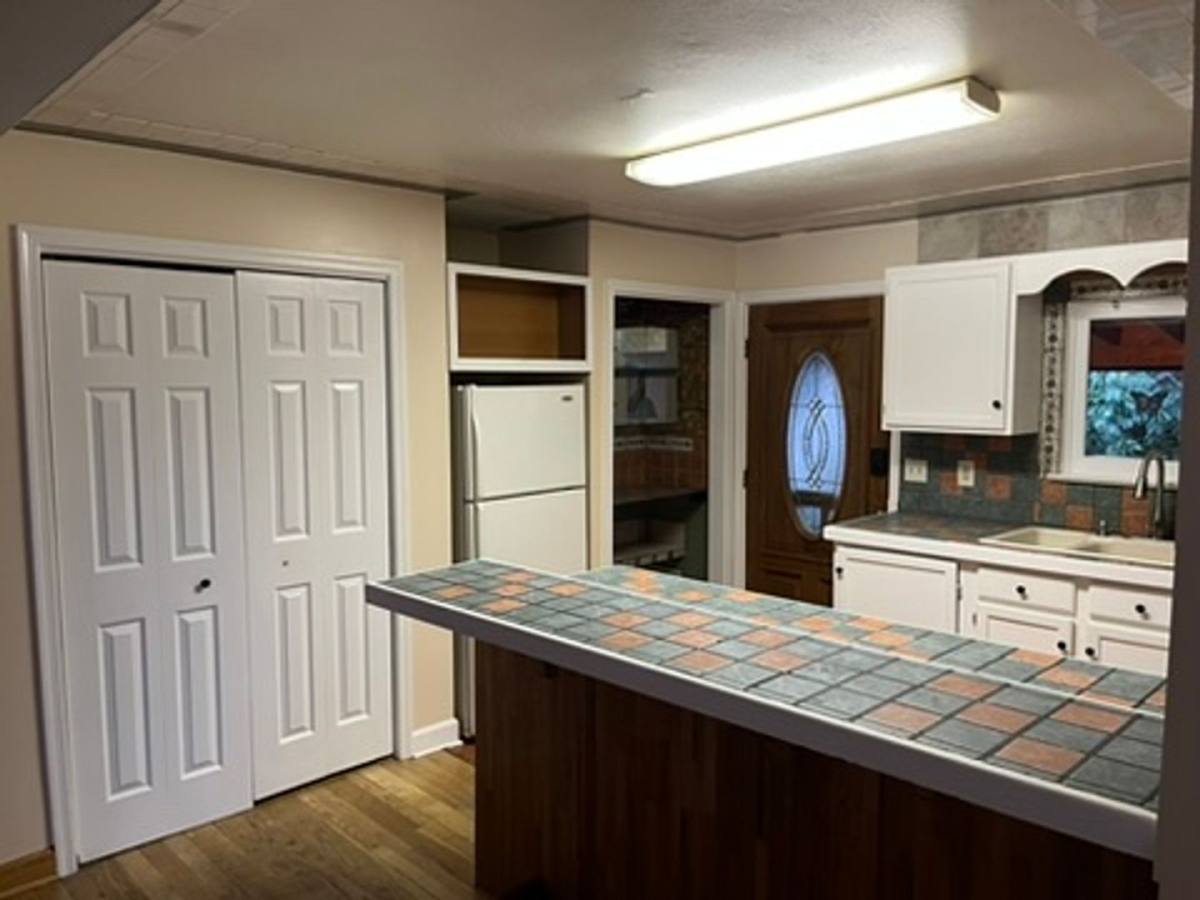 Apartment for rent at 1087 Park Rd, Harrisonburg, VA 22802