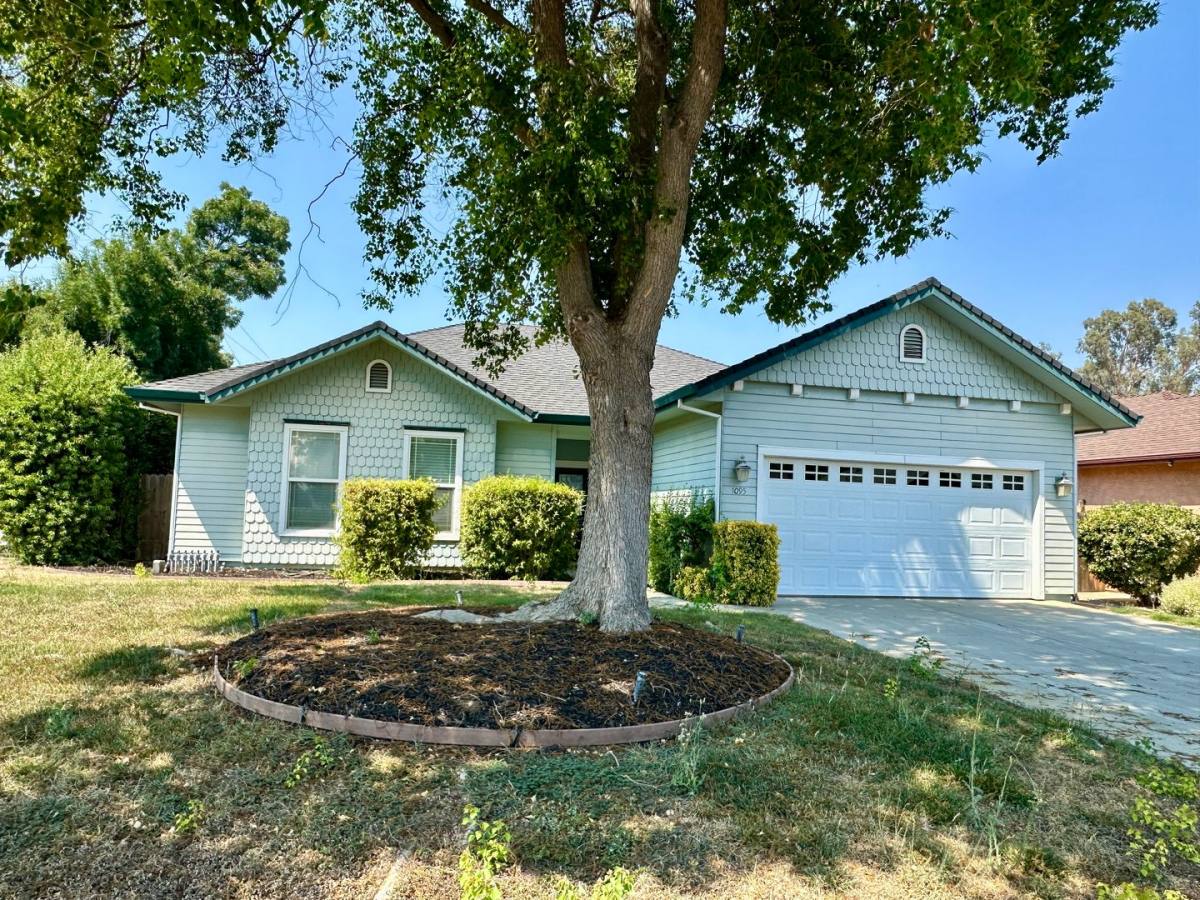 House for rent at 1095 Glenwood Lane, Willows, CA 95988