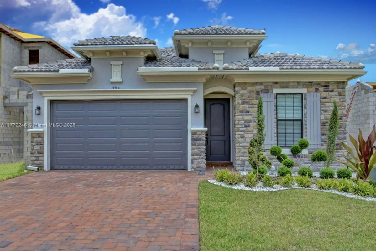 House for rent at 3784 NW 89th Way, Coral Springs, FL 33065