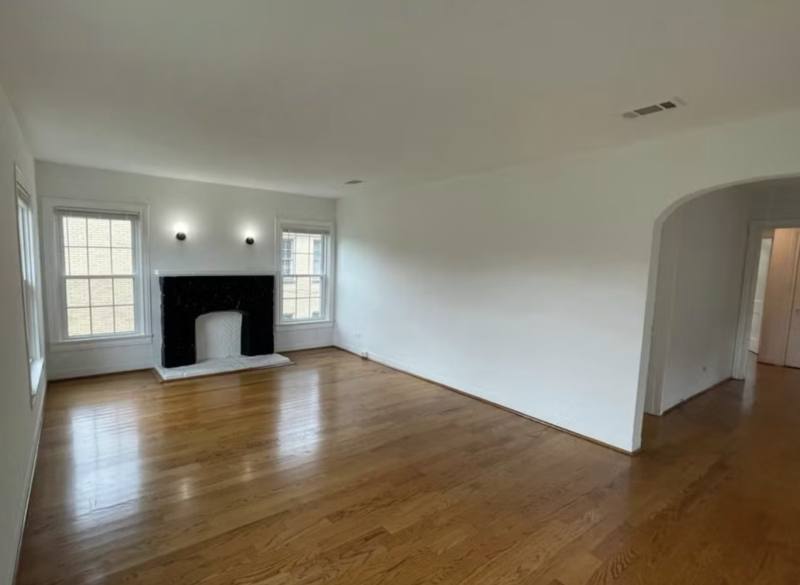 Apartment for rent at 2802 Cleburne St, Houston, TX 77004
