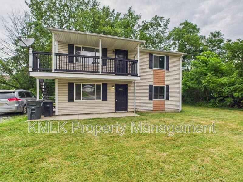 Apartment for rent at 1837 Faye Rd, Akron, OH 44306