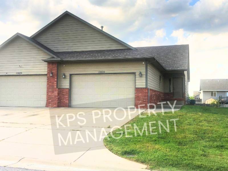 Apartment for rent at 12624 Willowgreen Circle #1, Wichita, KS 67207